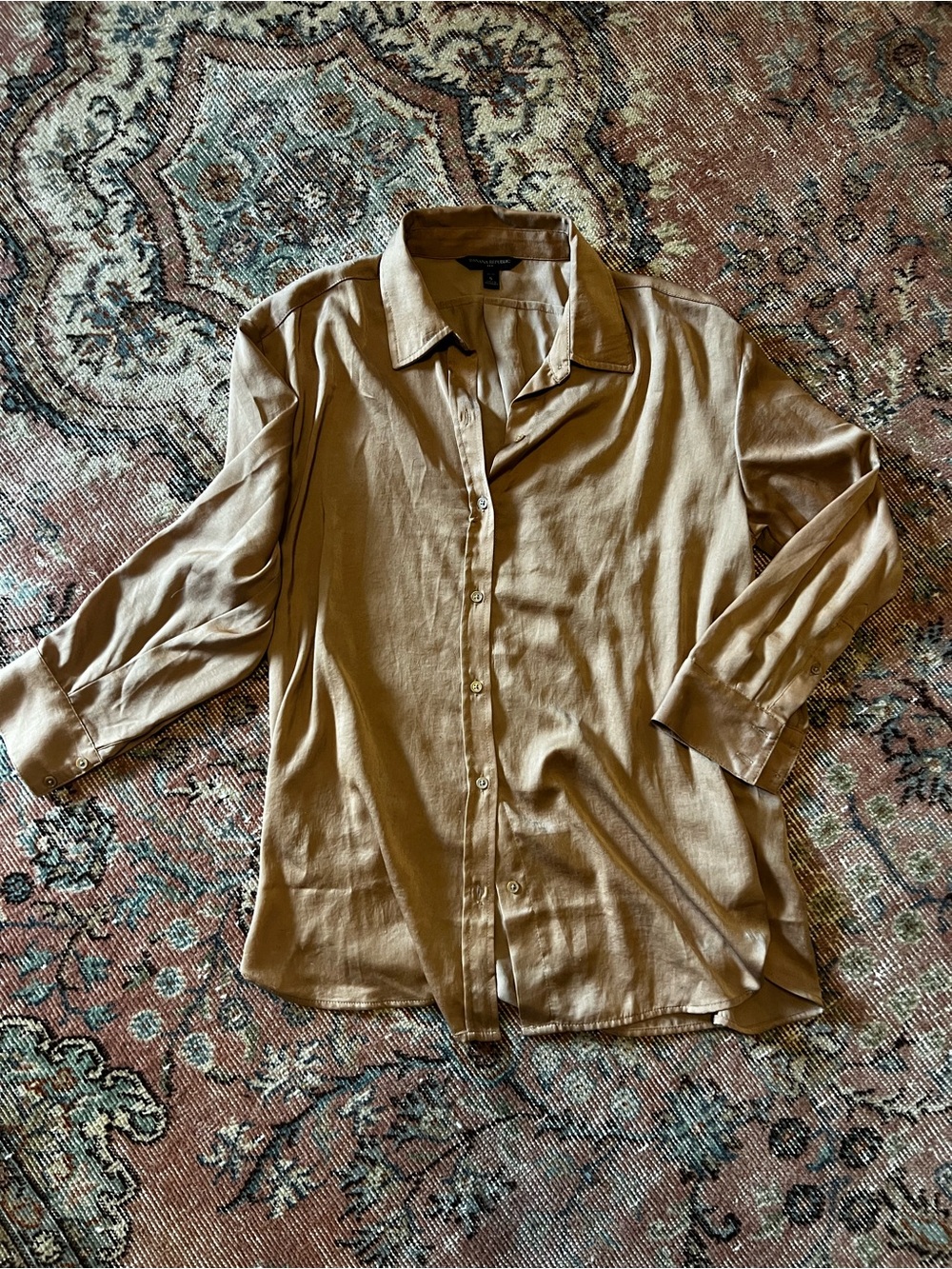 Banana Republic Camel Button-Down Shirt - Picture 4 of 7